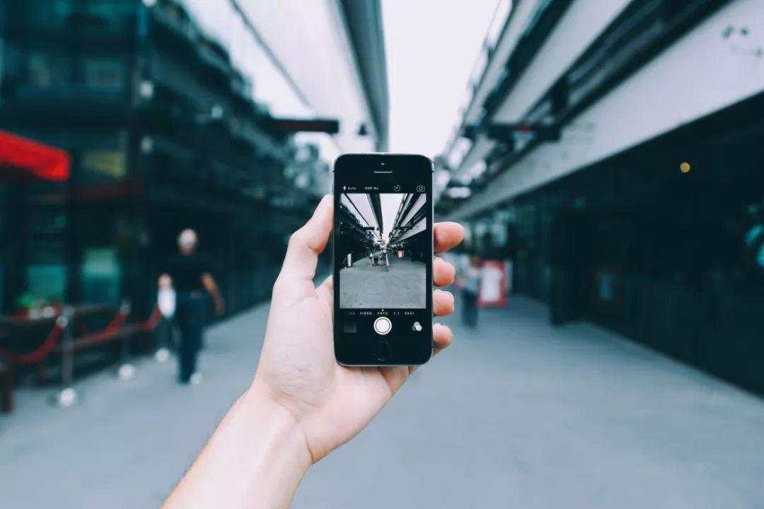 华为 小米 苹果 大疆 手机 市场