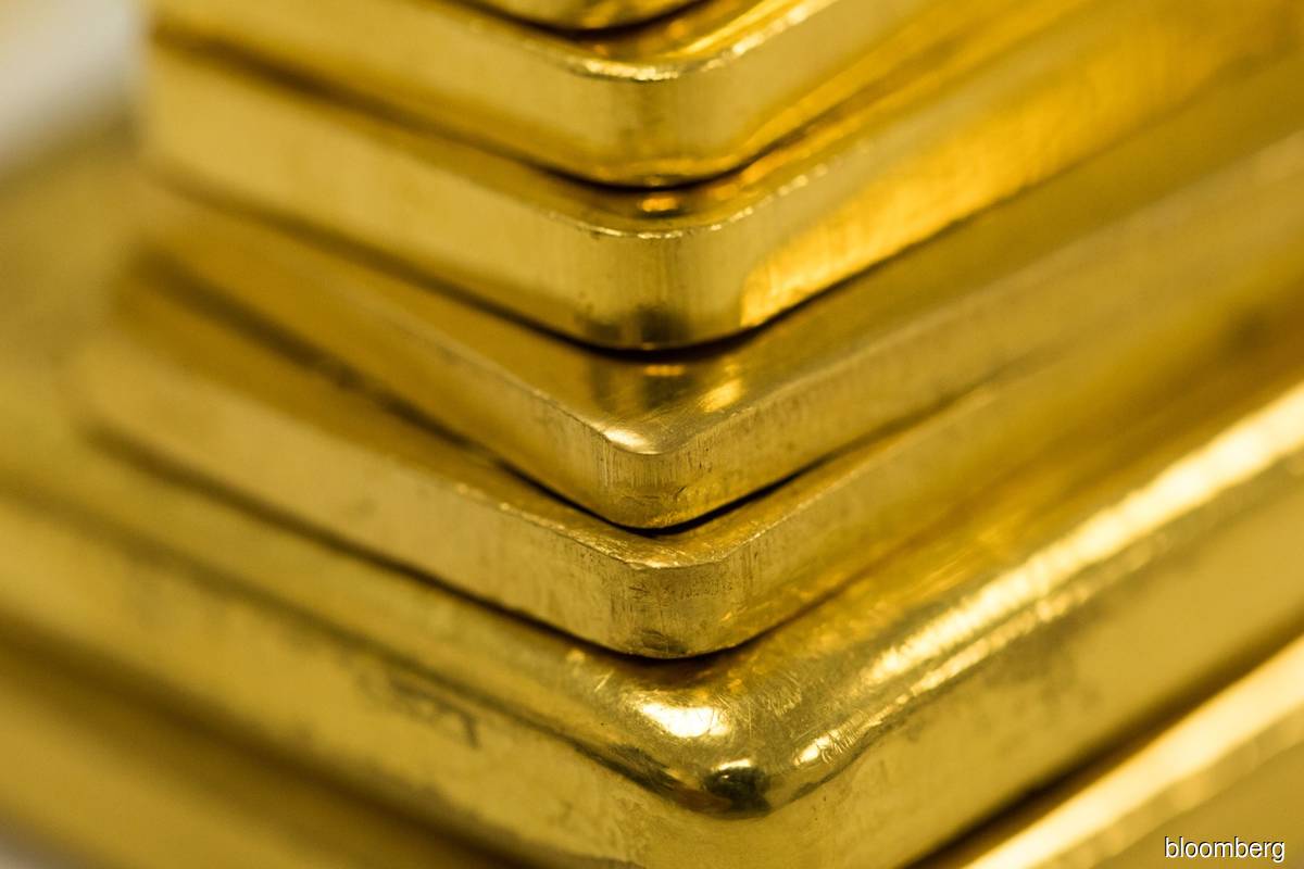 [BREAKING] Investors Will Hoard Gold Even Faster Next Year, Keeping Prices High: Refinitiv