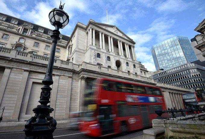 英国 购债 太阳报 报导 增加 调查