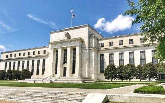 美国 大选 采取 经济 措施 鲍威尔