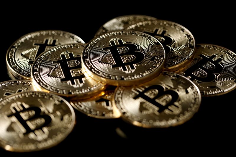 Bitcoin Rises 5% to $50,942.58