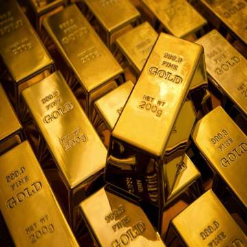 Take Heavy Positions on Gold, Crude Oil, and Nasdaq, He is a Warrior!