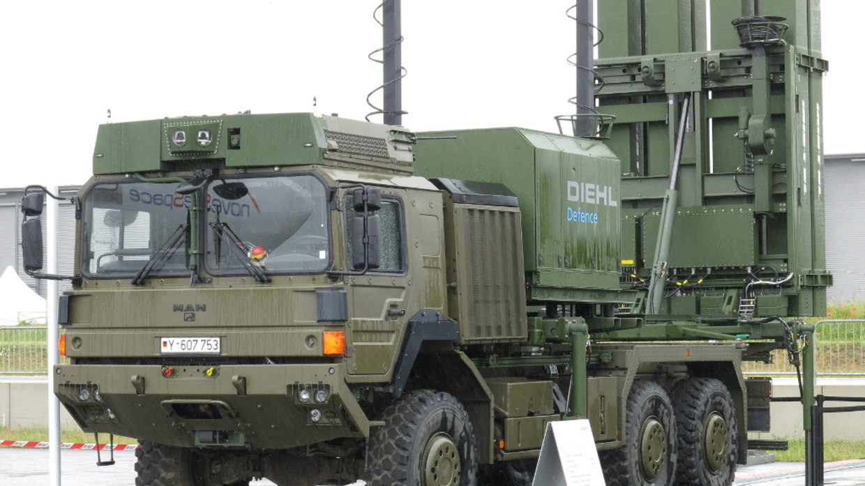 Ukraine lần đầu nhận hệ thống tên lửa phòng không hiện đại của Đức